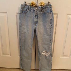 Authentic 80s/90s ripped Guess jeans size 29.